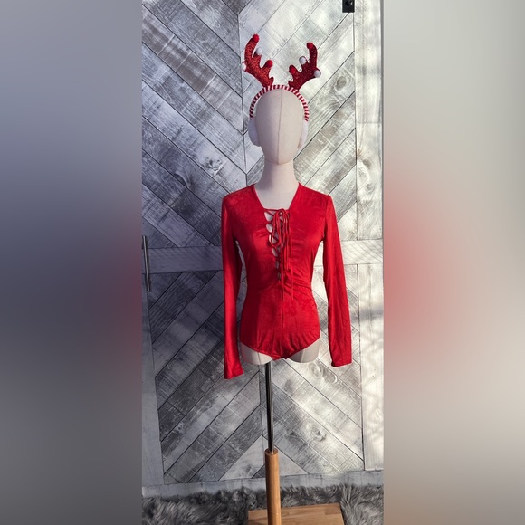 GOJANE NWOT ALL TIED UP RED BODYSUIT. SIZE MEDIUM - Picture 2 of 7